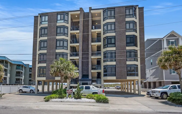 Sedgefield 102 by RedAwning