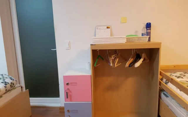 Byulbam - Hostel