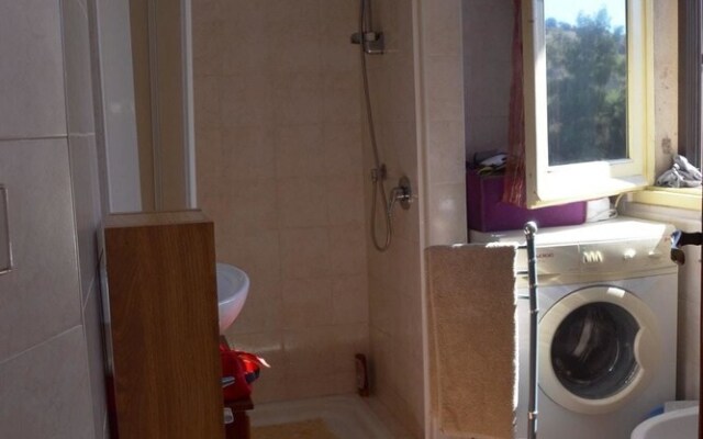 Apartment With 2 Bedrooms in Bosa, With Wonderful Mountain View