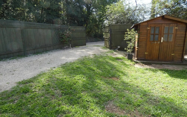 SCAPPO IN UMBRIA,Casale Vallenea