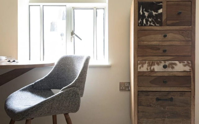 The Soho Loft - Elegant Modern 1bdr in Soho