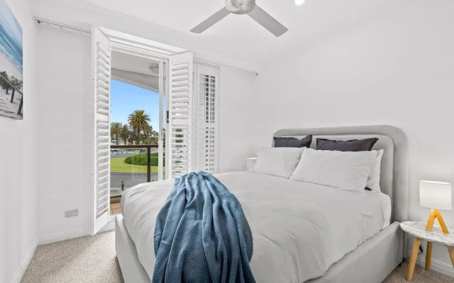 Scenic Beachside 3-bedroom With Water Views