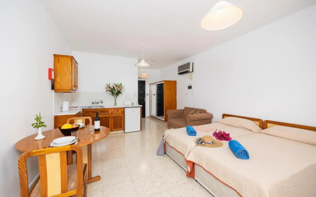 Tavros Hotel Apartments