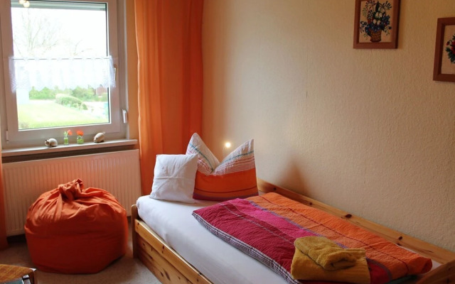 Cozy Holiday Home near Sea in Klütz Germany