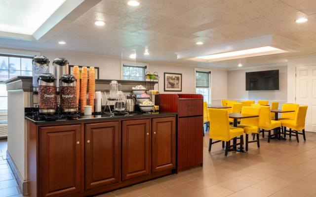 Comfort Inn Rockland - Boston