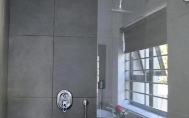 Two Palm House - Vermont