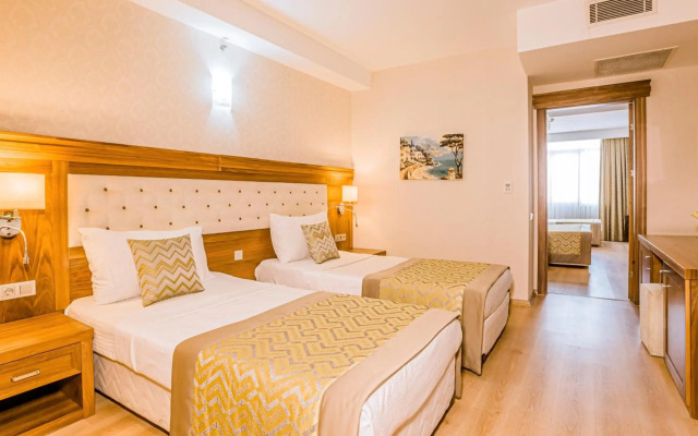 Yucesoy Liva Otel