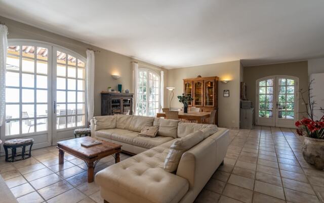 Homelly Propriété en bord de mer