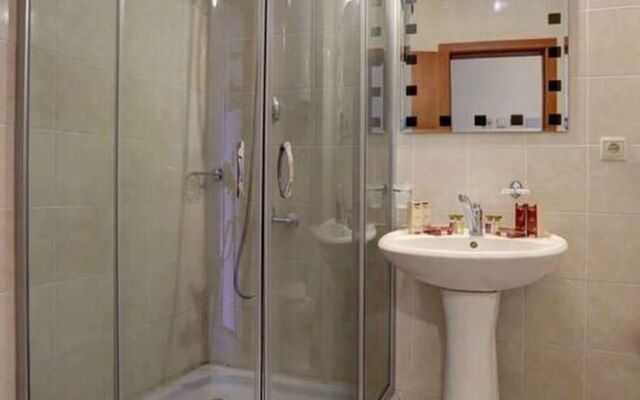 1-St Line Izvora Apart Hotel Golden Sands