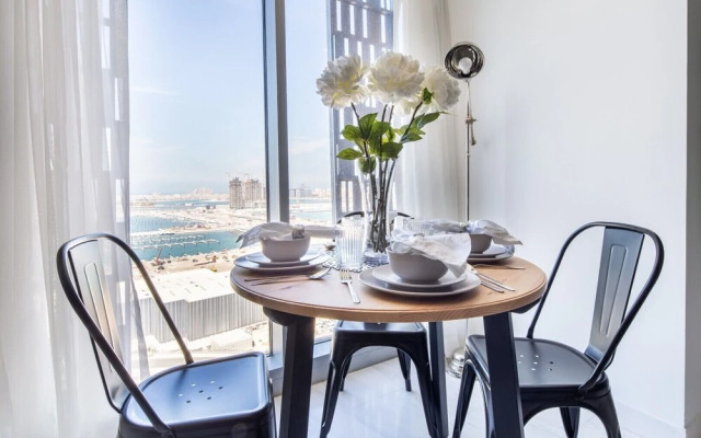 Supreme 2BR Apartment - Cosmopolitan Living in Dubai Marina!
