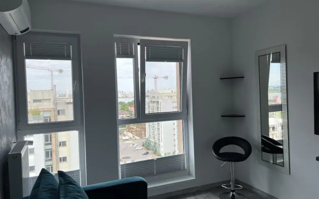 Marvelous 4 Room Penthouse W14-W15