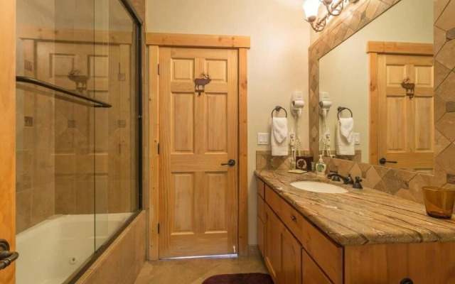 Kingswood Dr Criterion 58 - Whitney