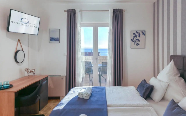 White Stone Villa 43