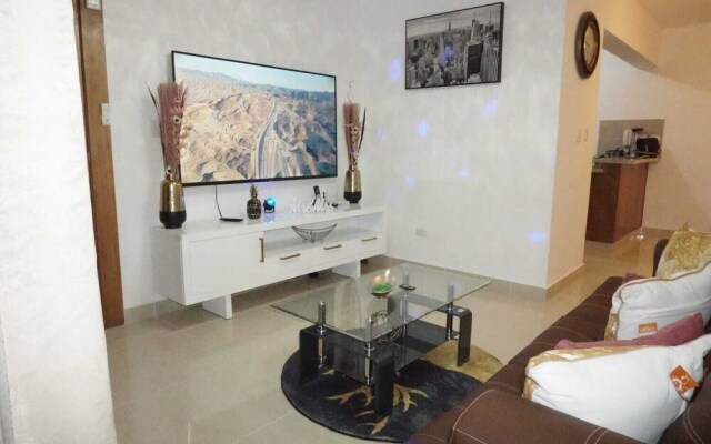 Confidence Luxurious Apartment