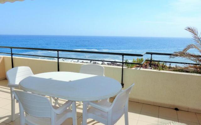 T2 Coin Chambre, Terrasse 1Ere Ligne Mer, Piscine