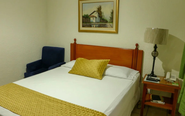 Hotel Villa Serena Escalón