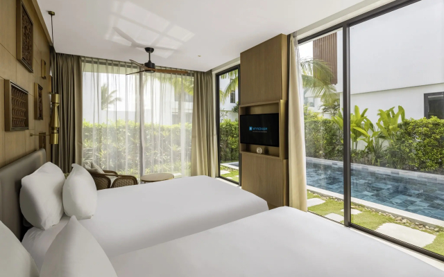 Wyndham Hoi An Royal Beachfront Resort & Villas