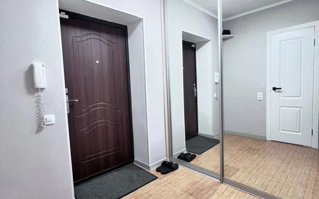 Апартаменты на проезде 1-й Топольчанский 7