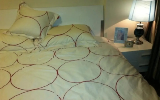 Shenzhen Shengang Apartment Dongmen Branch
