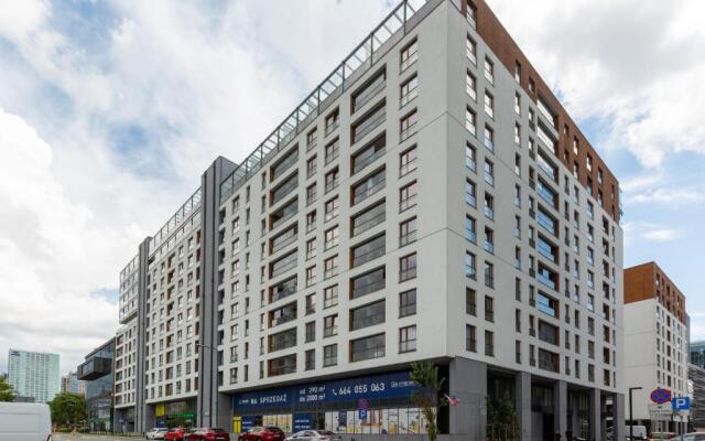 Apartments Warsaw Grzybowska by Renters
