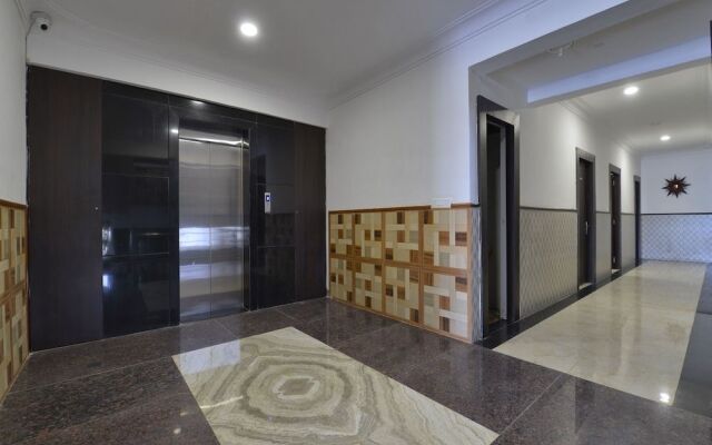 OYO 12694 Hotel Bauji Palace