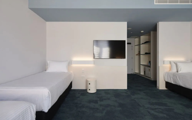 The Lodge, Blacktown - Sydney