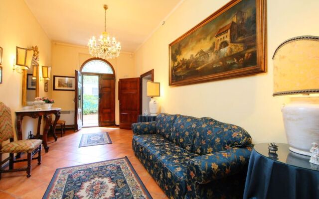 DecoHotel