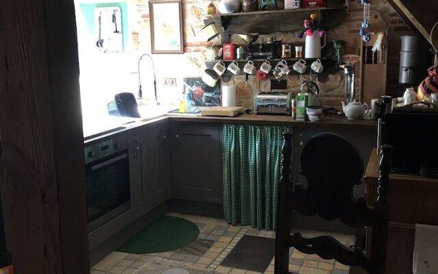 1940s Riverside Apartment