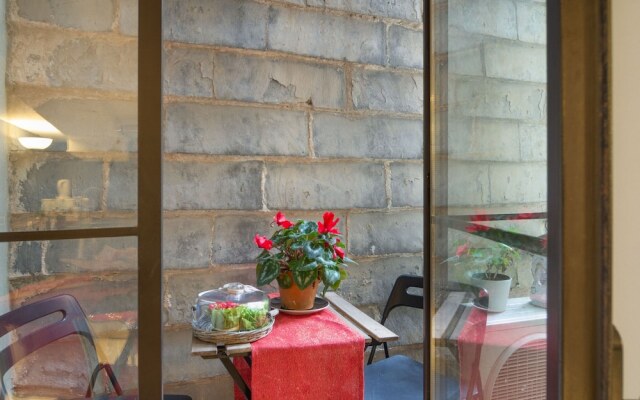 Picturesque Apartment in Genova With Balcony