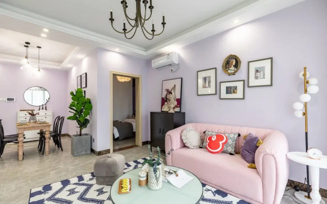 Locals Boutique Apartment Huafa Plaza 24