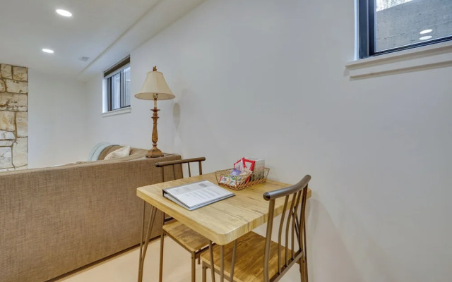 Convenient Salt Lake Area Vacation Rental!