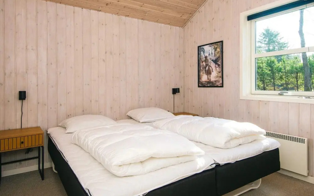 6 Person Holiday Home in Ansager