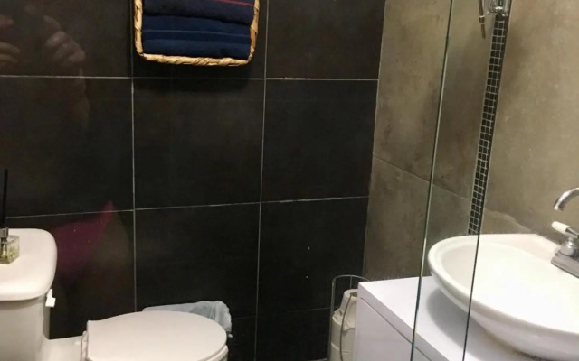 Hostal La Casita De Los Pajaros