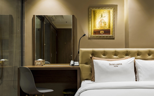 Sunflower Luxury Hotel