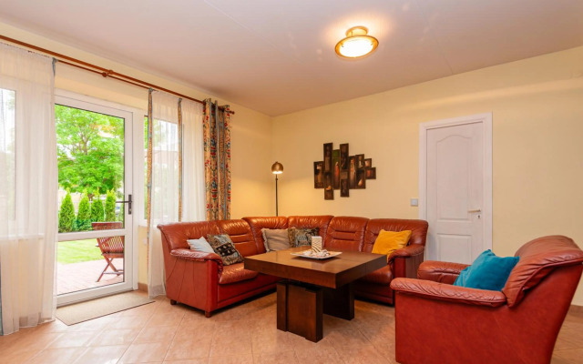 Family Inn cottage with terrace