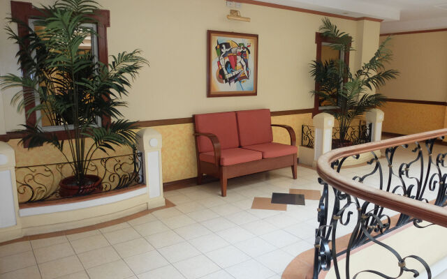 Pacific Breeze Hotel and Resort