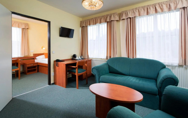 Spa Resort Libverda - Hotel Lesni Zatisi
