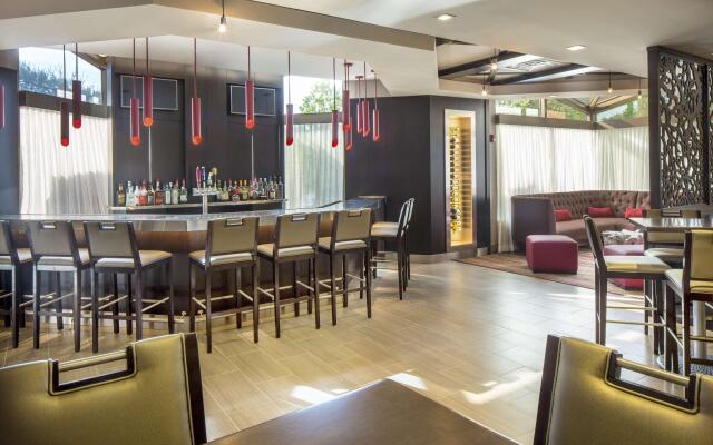 DoubleTree by Hilton Hotel Largo/Washington DC