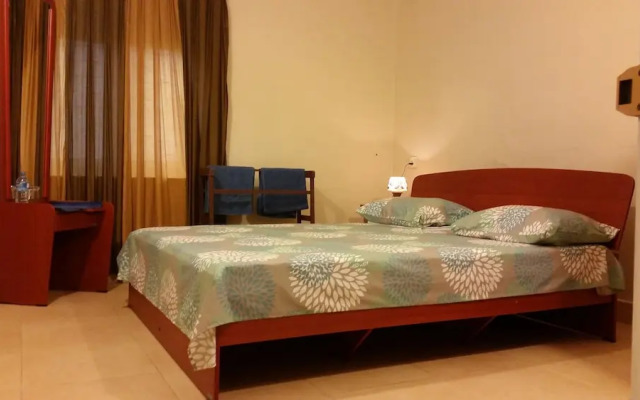 Gunda's Holiday Home