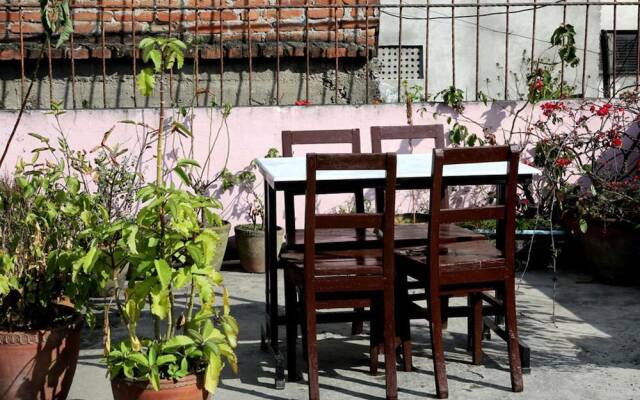Mitra garden Inn