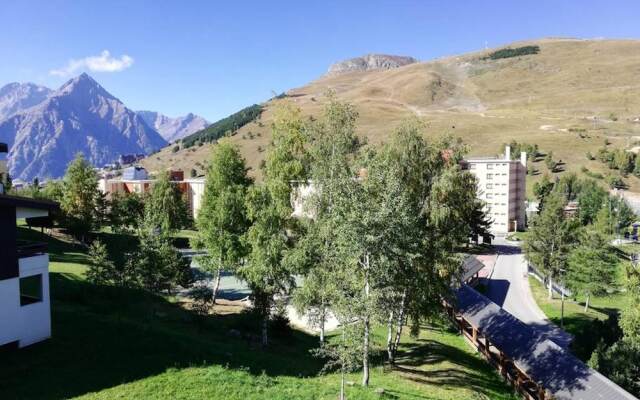 Apartment With one Bedroom in Mont-de-lans, With Wonderful Mountain Vi