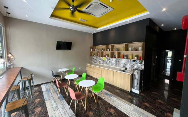 Smile Hotel Wangsa Maju