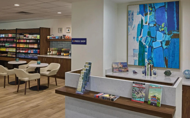 Holiday Inn Express Charleston – Downtown Medical Area