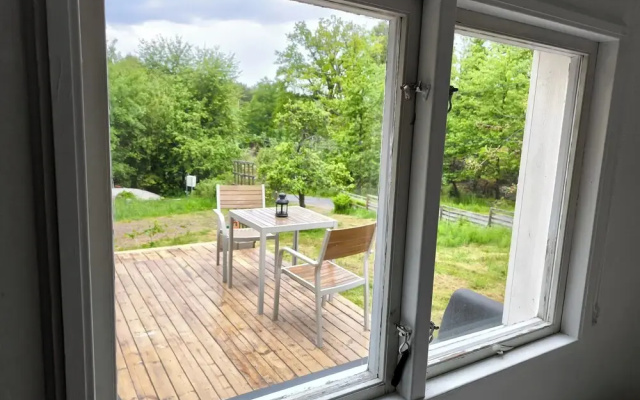 Cozy Tiny House Retreat in Stockholm Archipelago