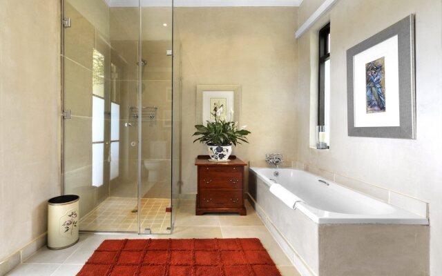 21 Roux Street Guesthouse