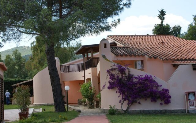 Eden Village Li Cupulatti