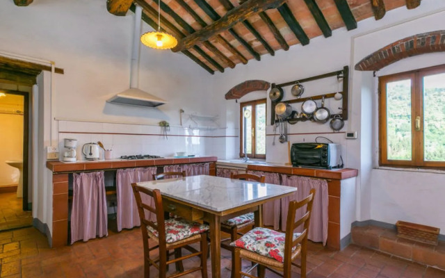 Podere Villa / Apt. Mezzo PCA100