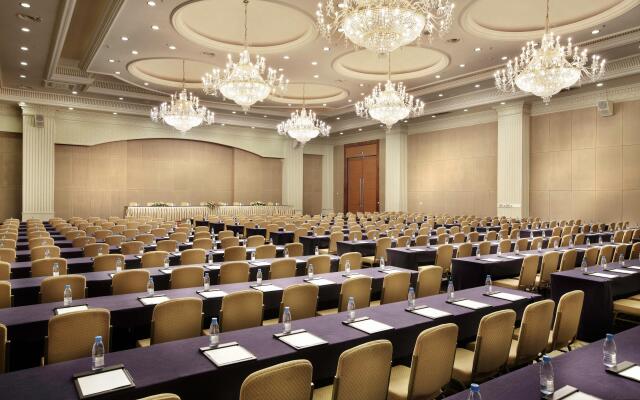 InterContinental Chengdu Century City by IHG