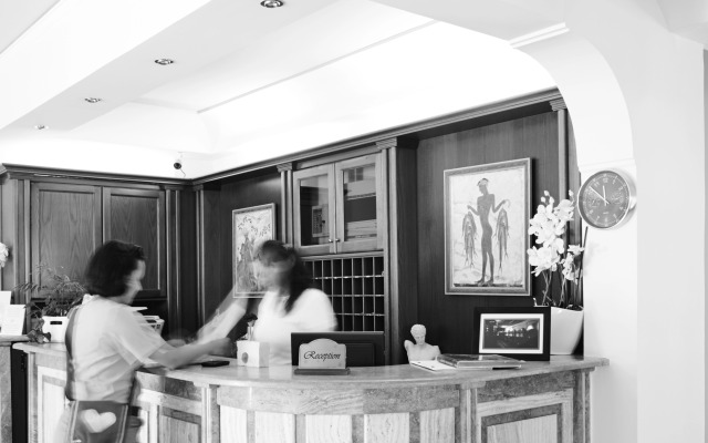 Hermes Hotel