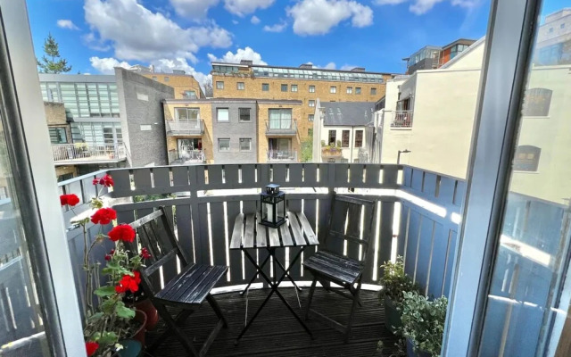 Contemporary 2 Bedroom Apartment in Bermondsey